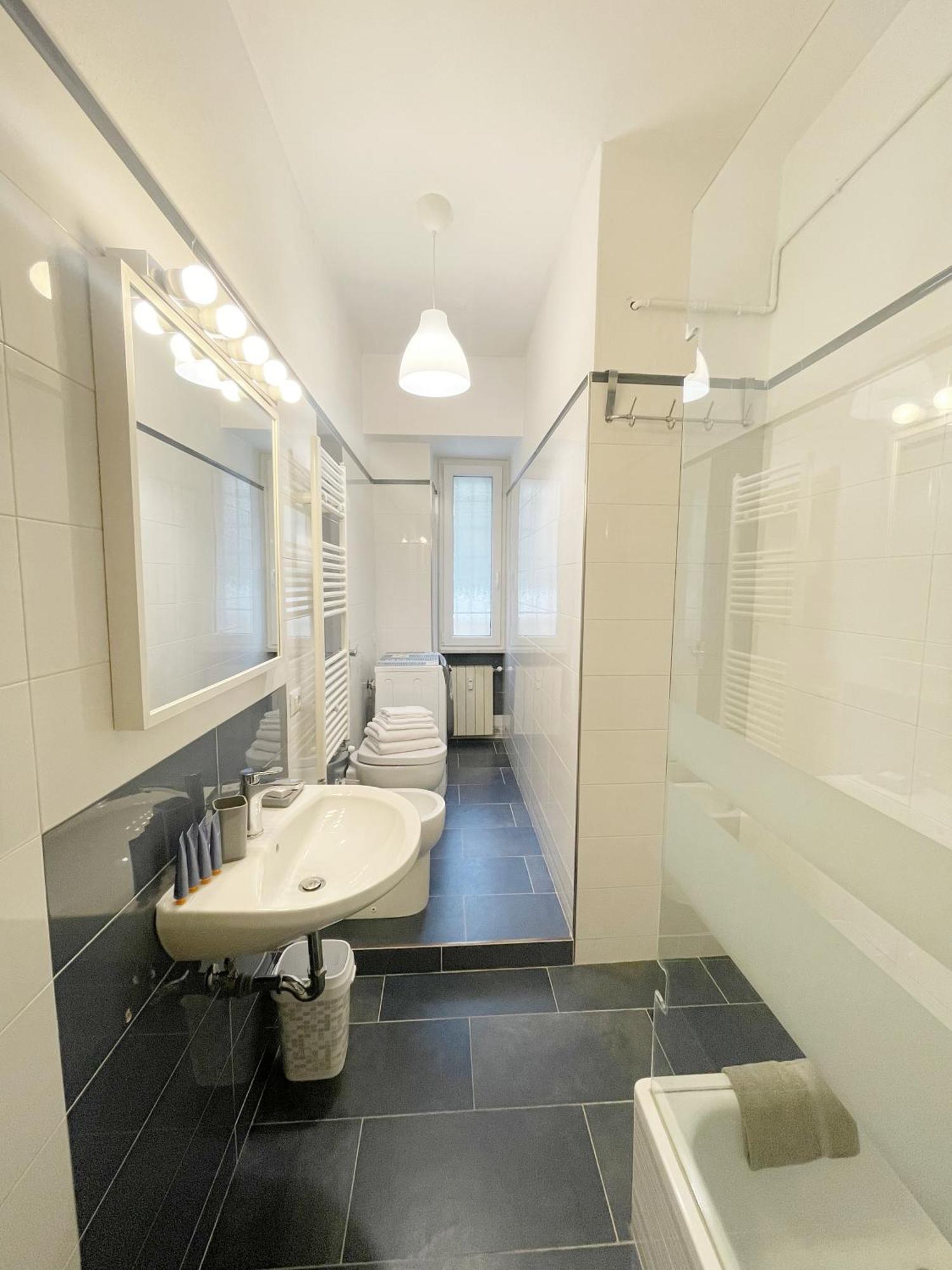 Venosa2 Apartment Милано Екстериор снимка